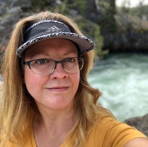 Meet your Posher, Corinne